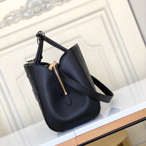 Louis Vuitton Monogram Handbag (33X23x15cm) - FashionPlug