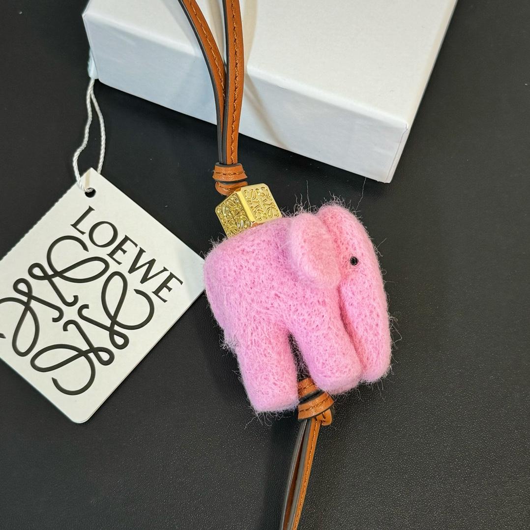 Loewe Elephant Charm In Felt And Calfskin - FashionPlug