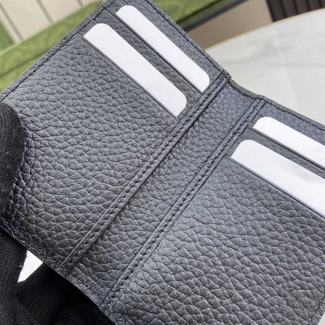 Gucci Long Card Case With Gucci Logo  - FashionPlug