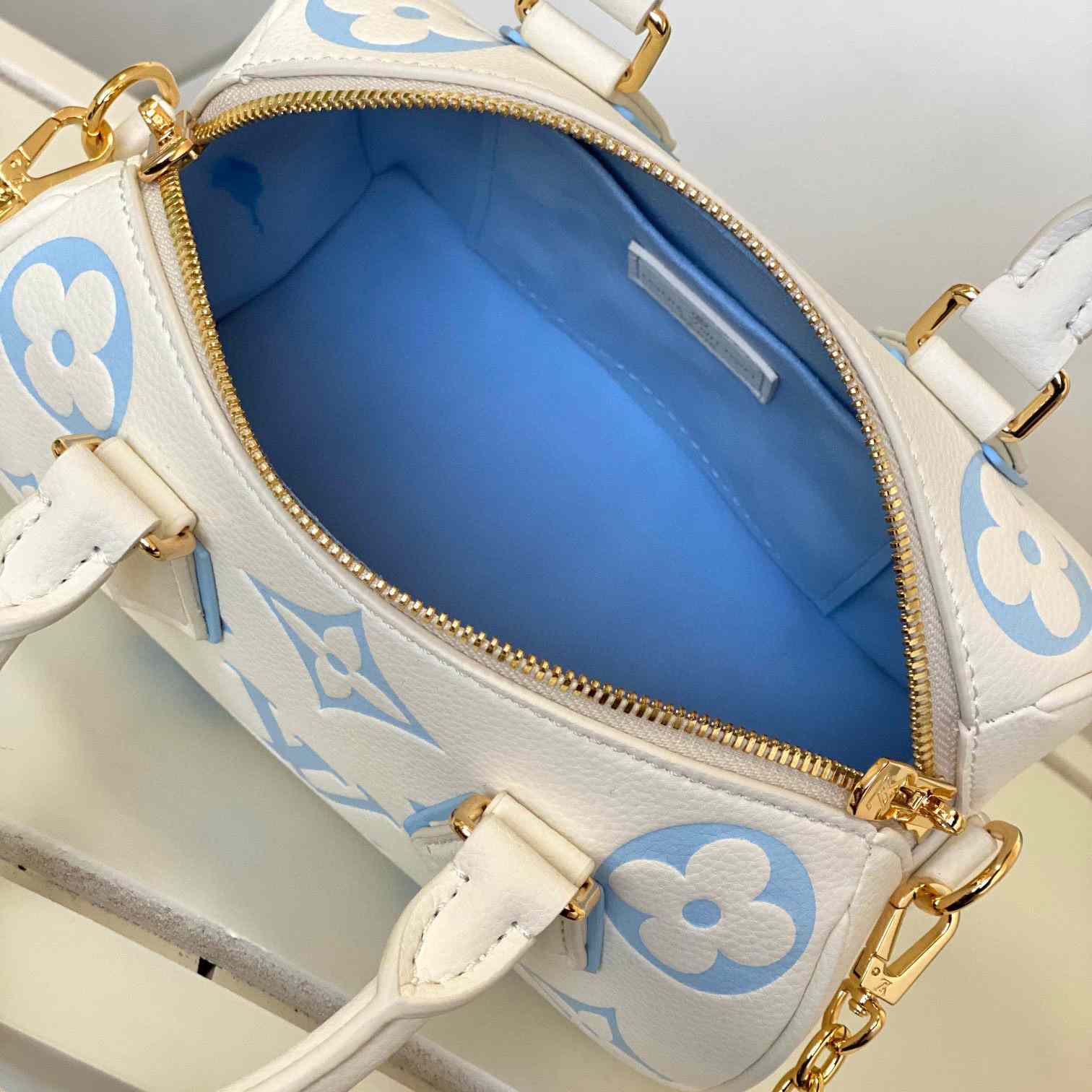 Louis Vuitton Speedy Bandouliere 20    M46883 - FashionPlug