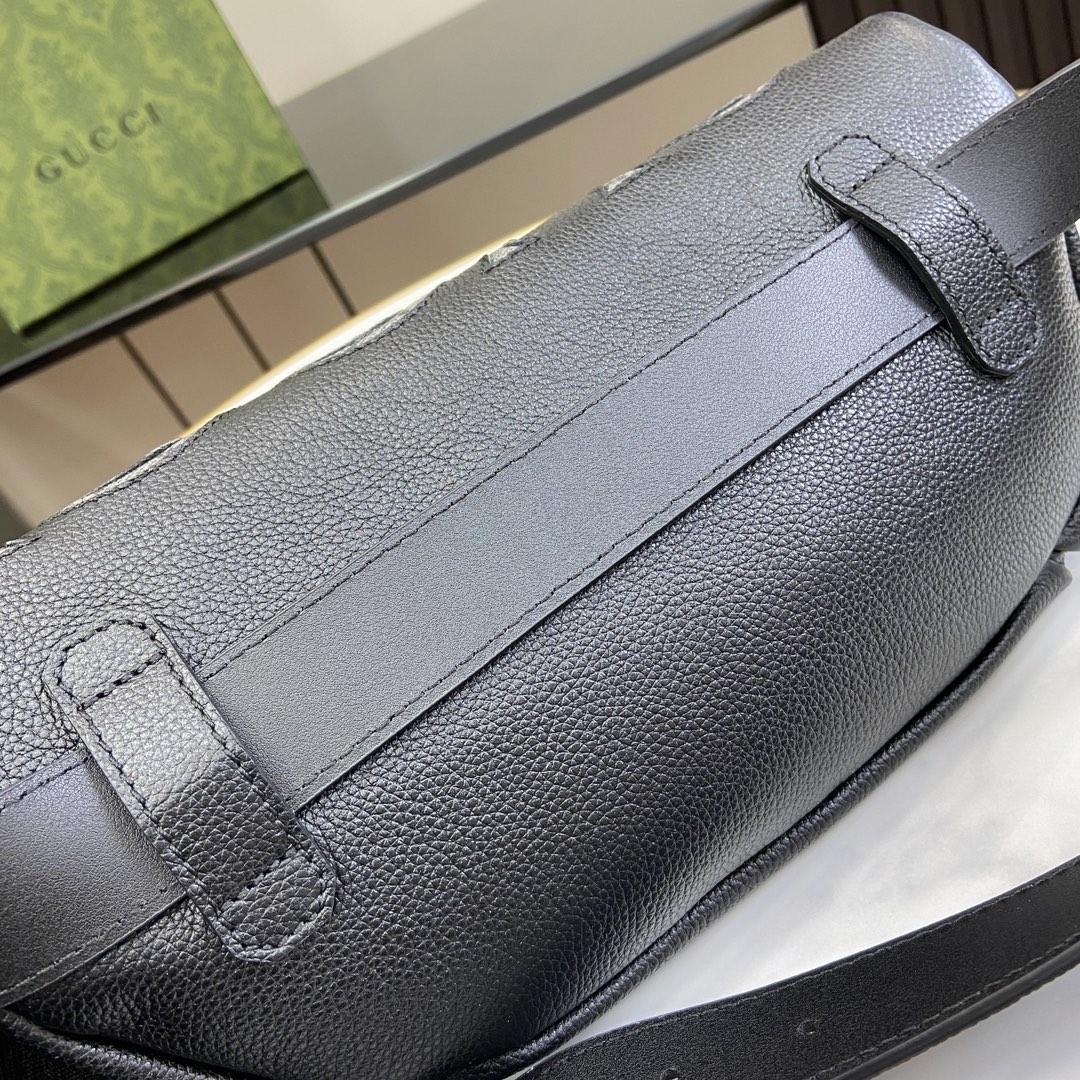 Gucci Belt Bag With Gucci Logo - FashionPlug