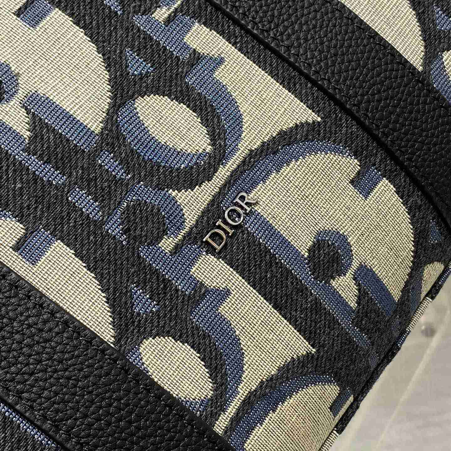Dior Weekender 40 Bag - FashionPlug