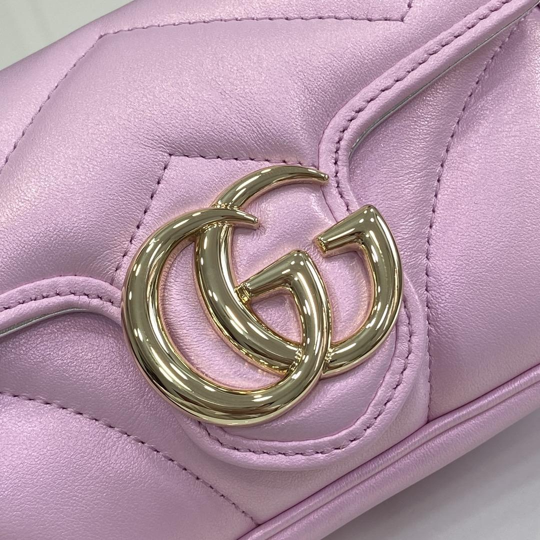Gucci GG Marmont Super Mini Bag - FashionPlug