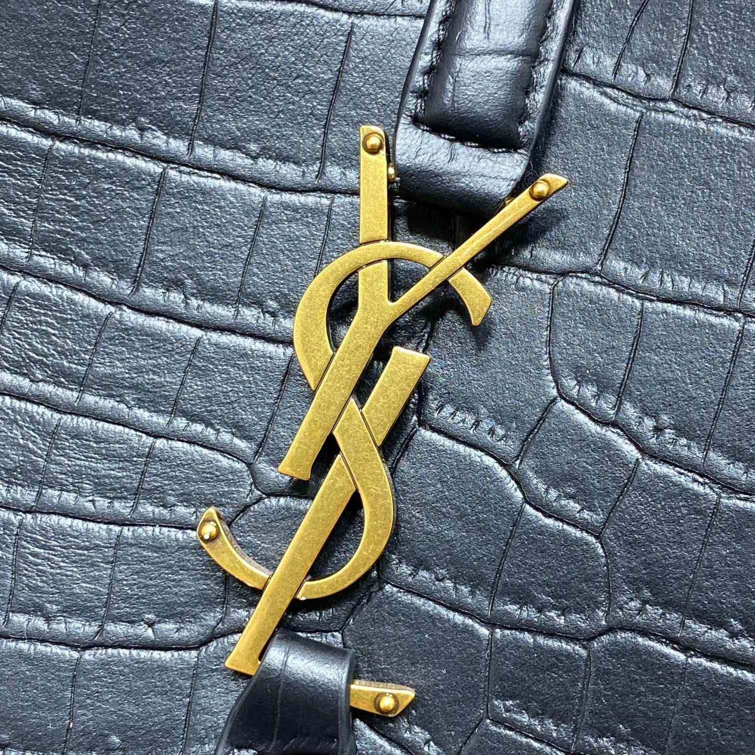 Saint Laurent Le 5 À 7 In Crocodile-embossed Shiny Leather - FashionPlug