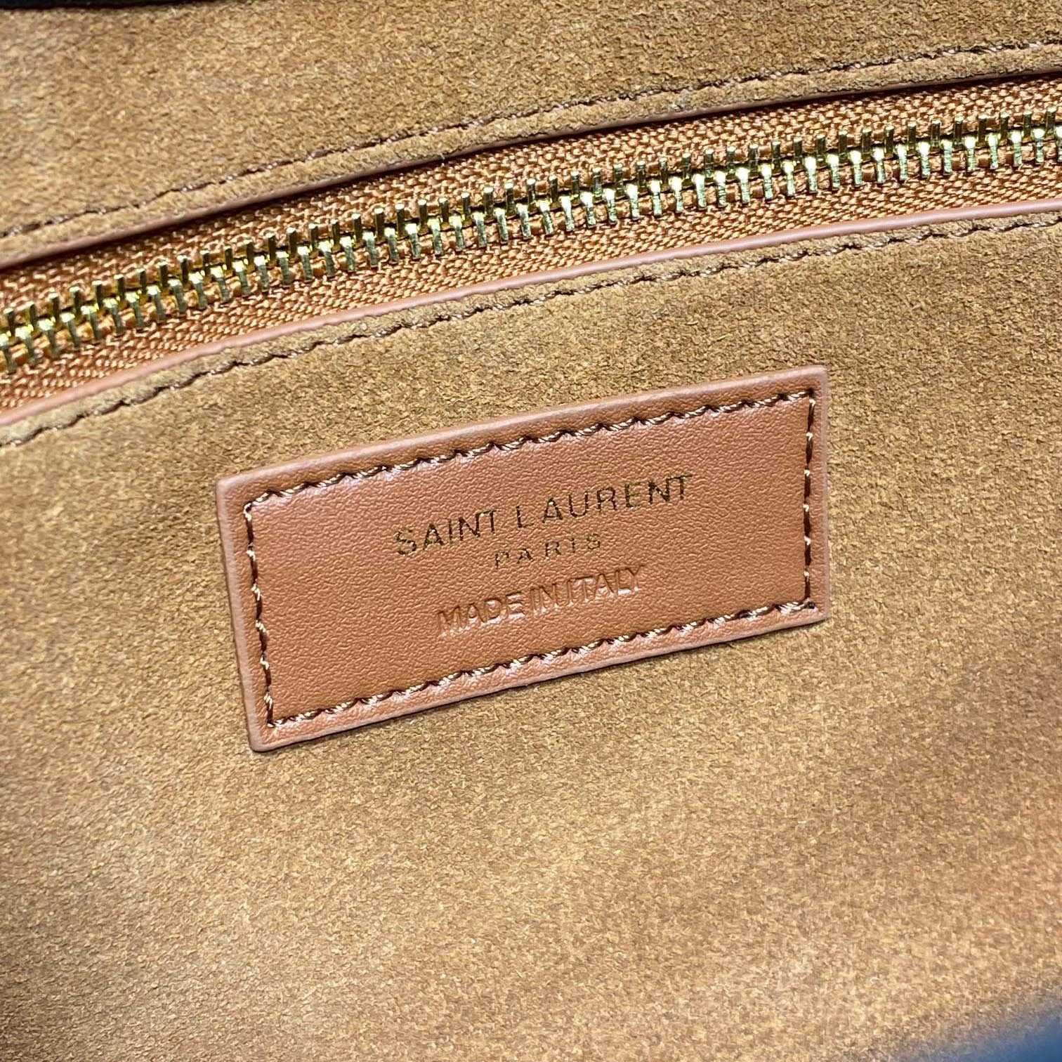 Saint Laurent Le 5 À 7 In Crocodile-embossed Shiny Leather - FashionPlug