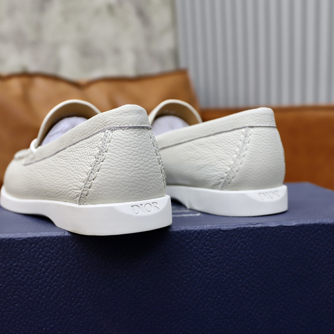 Dior Loafer - FashionPlug