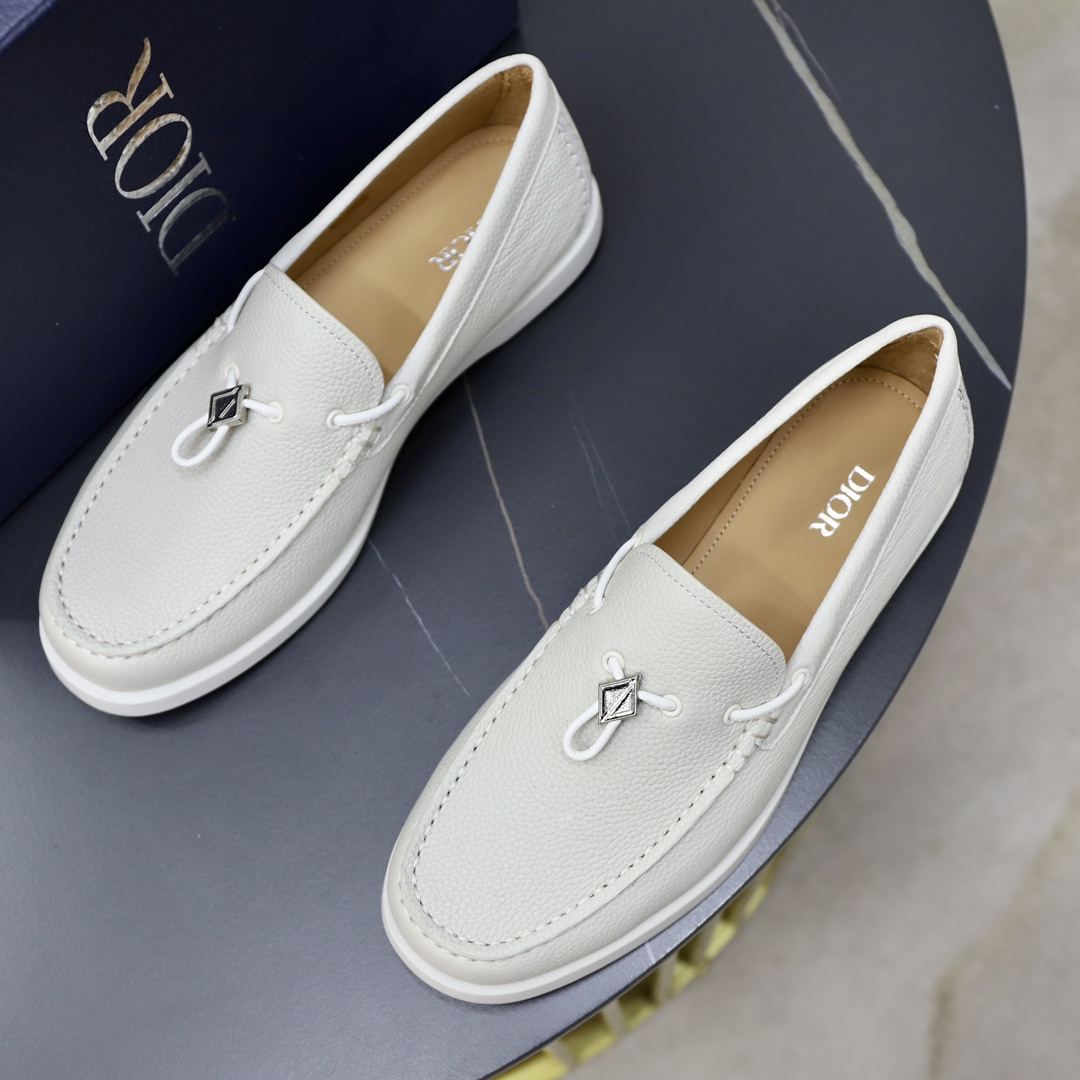Dior Loafer - FashionPlug
