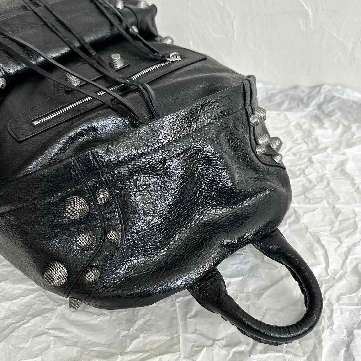 Balenciaga Men's Le Cagole Men Backpack In Black - FashionPlug