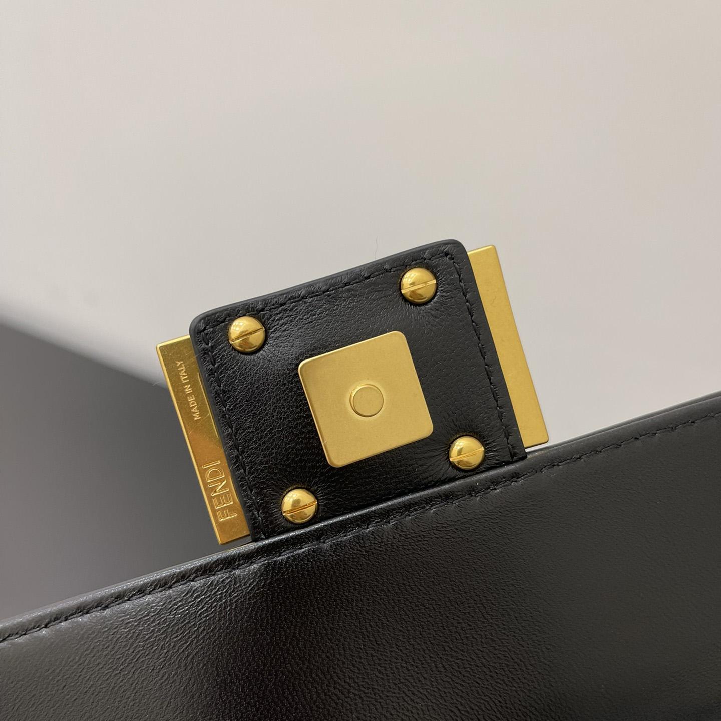 Fendi Baguette Black Leather Bag - FashionPlug