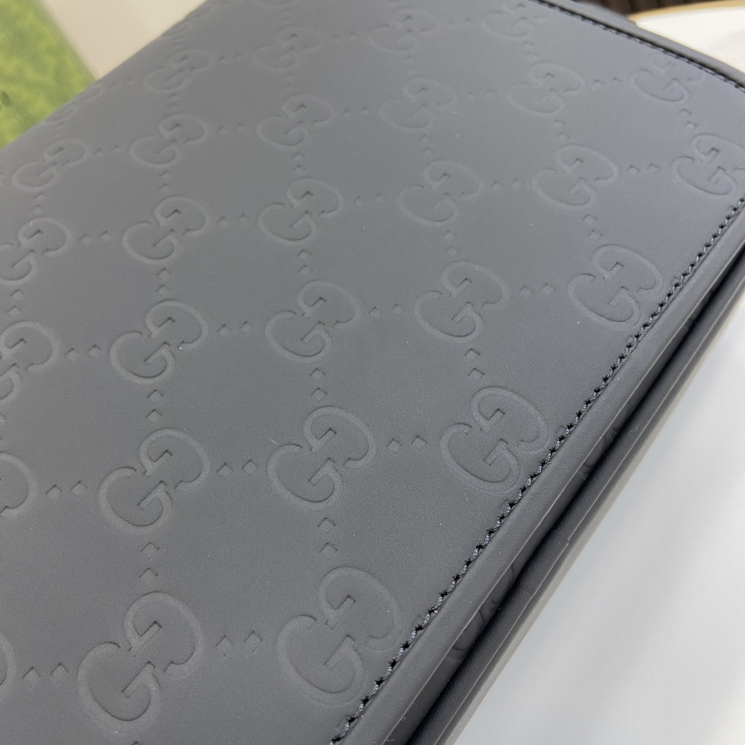 Gucci GG Crossbody Bag - FashionPlug