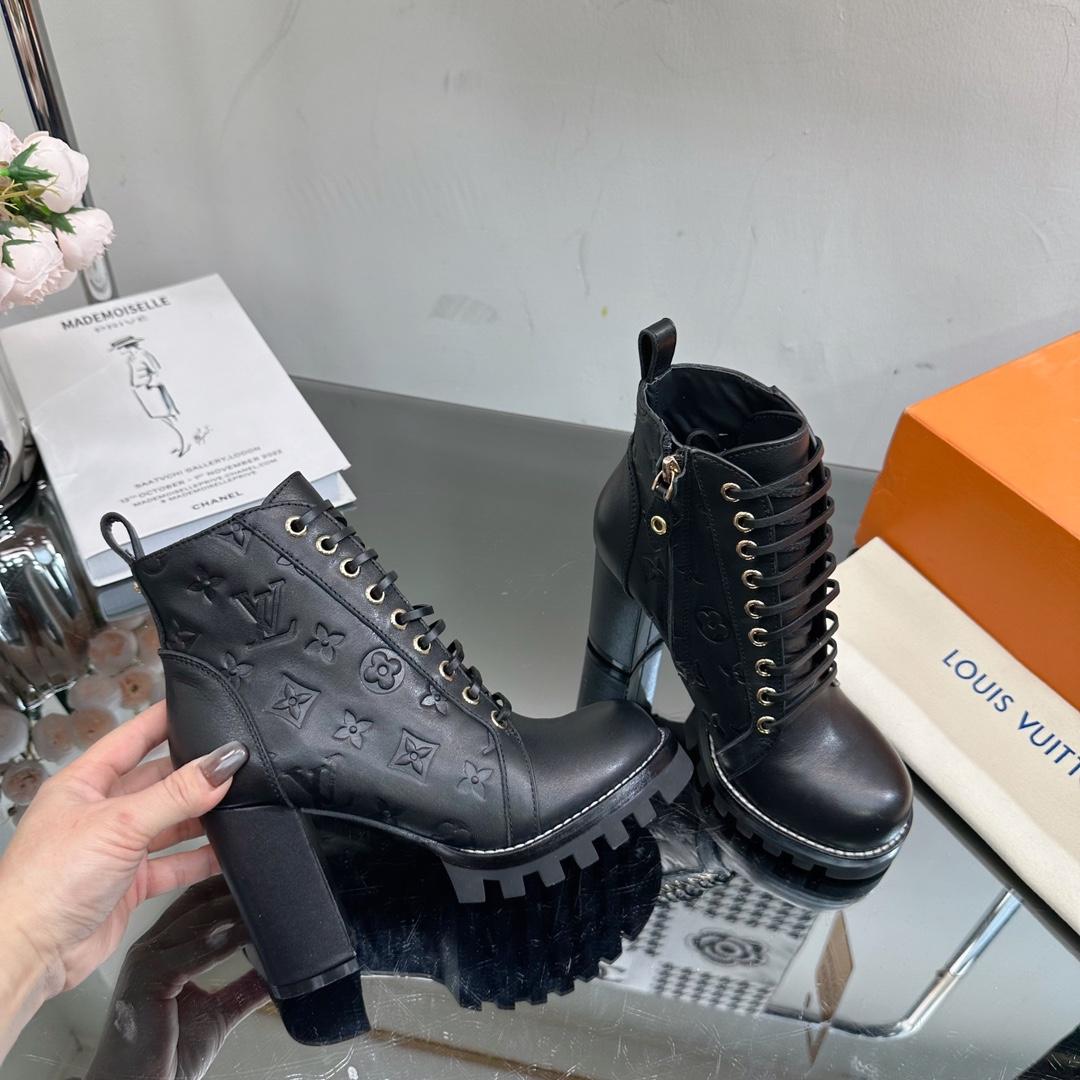 Louis Vuitton Star Trail Ankle Boot   1ACHOH - FashionPlug