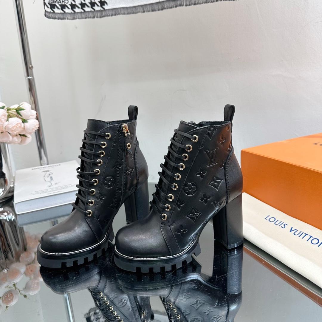 Louis Vuitton Star Trail Ankle Boot   1ACHOH - FashionPlug
