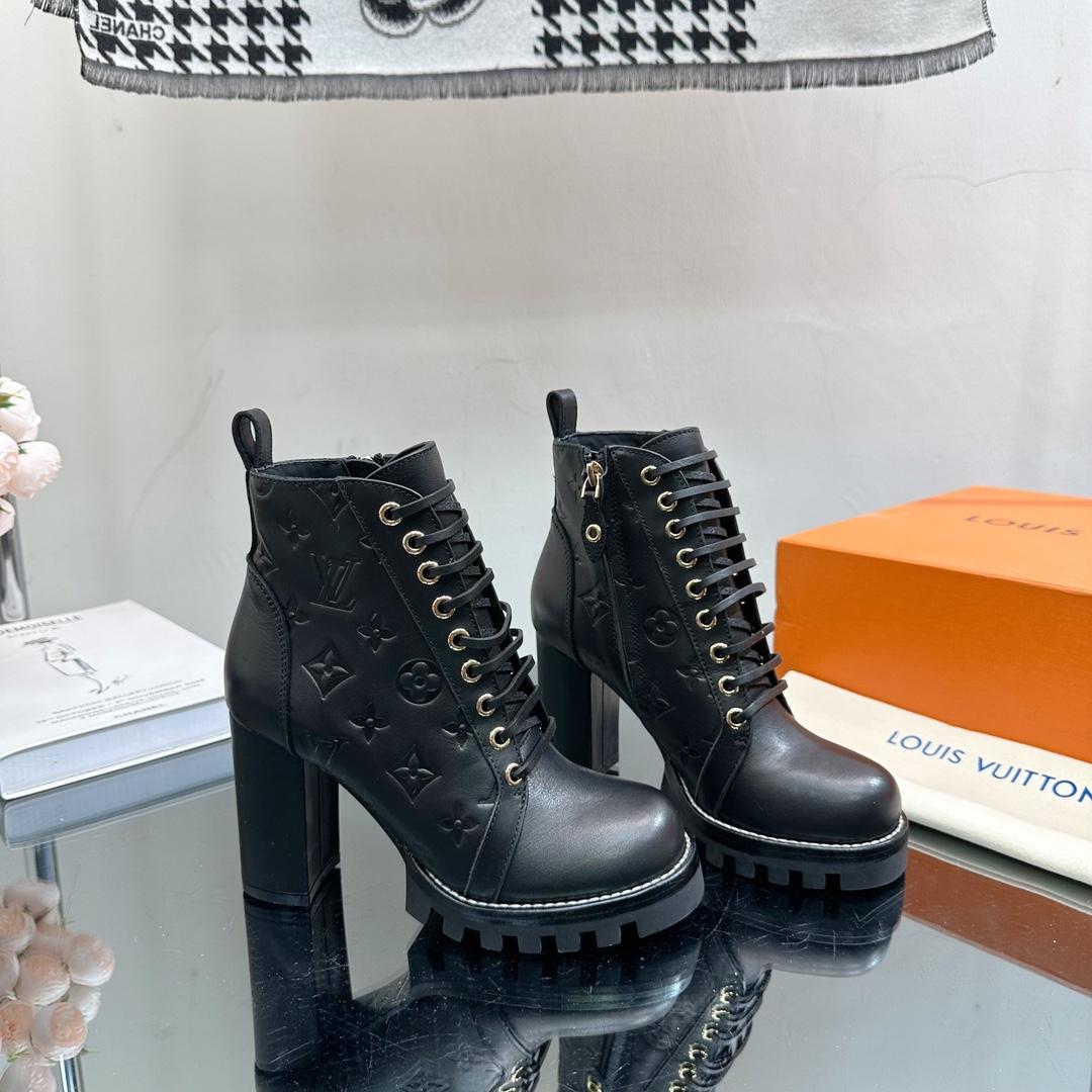 Louis Vuitton Star Trail Ankle Boot   1ACHOH - FashionPlug
