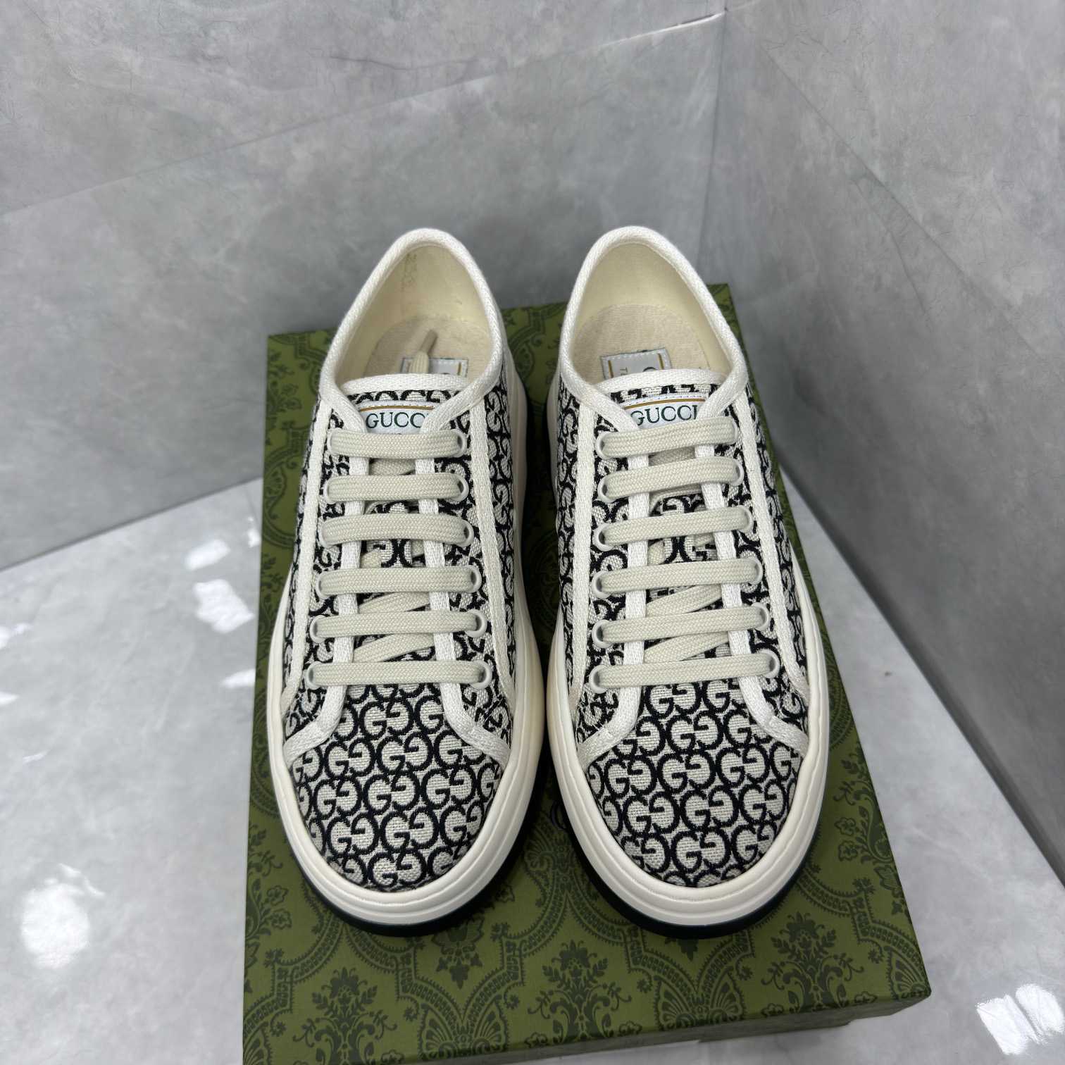 Gucci Women's GG Trainer - FashionPlug