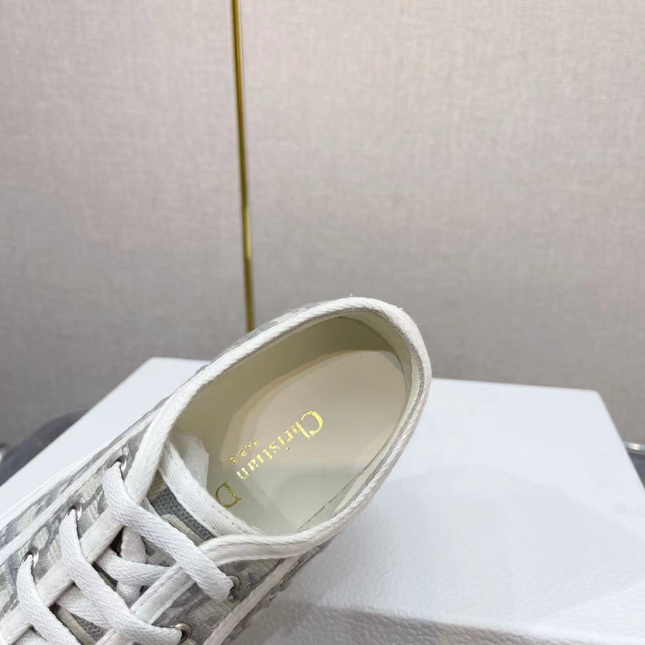 Dior Walk'n'Dior Platform Sneaker - FashionPlug