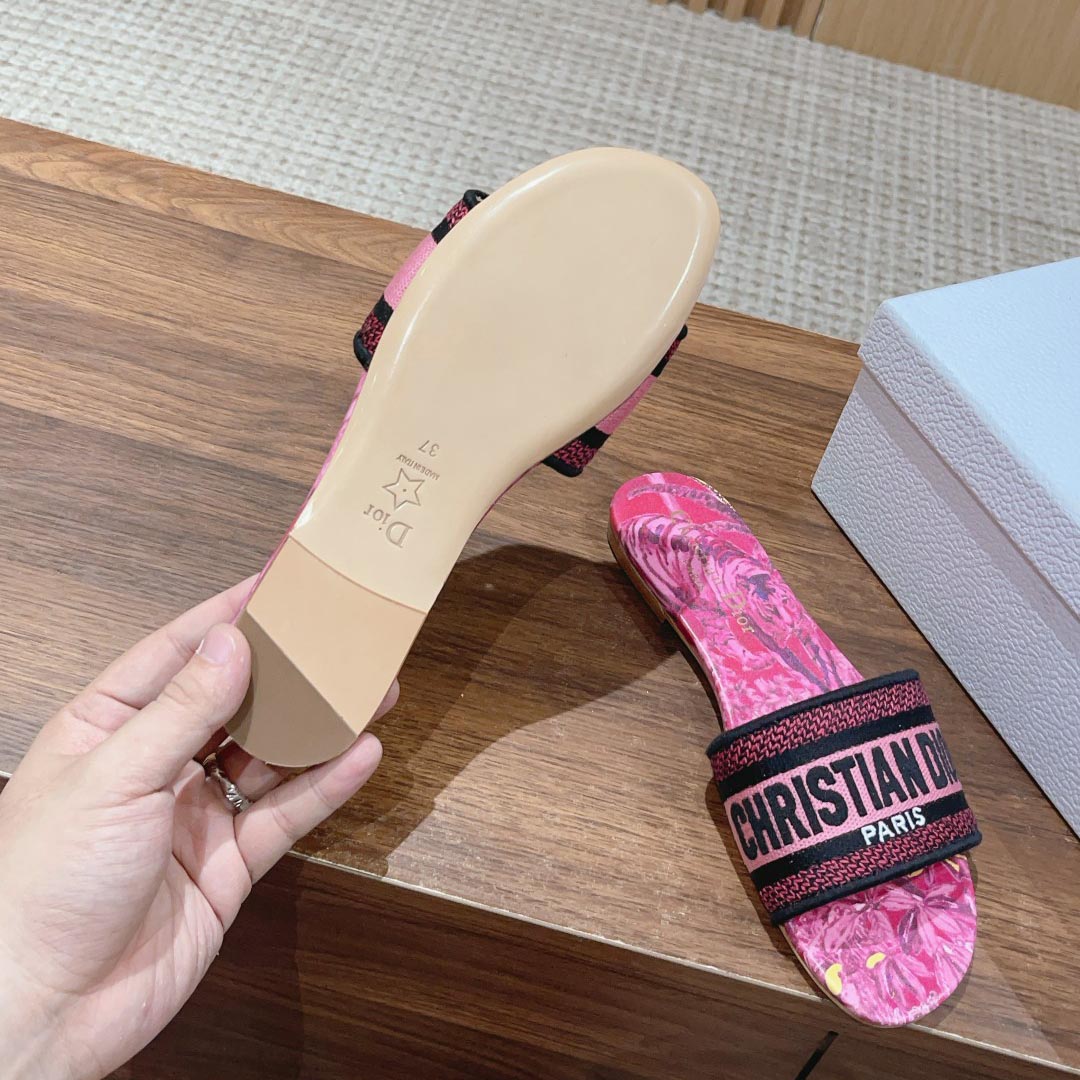 Dior Dway Slide - FashionPlug