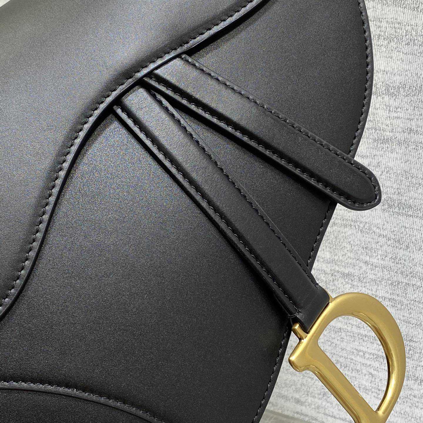 Dior Saddle Bag With Strap  (24×6×18cm) - FashionPlug