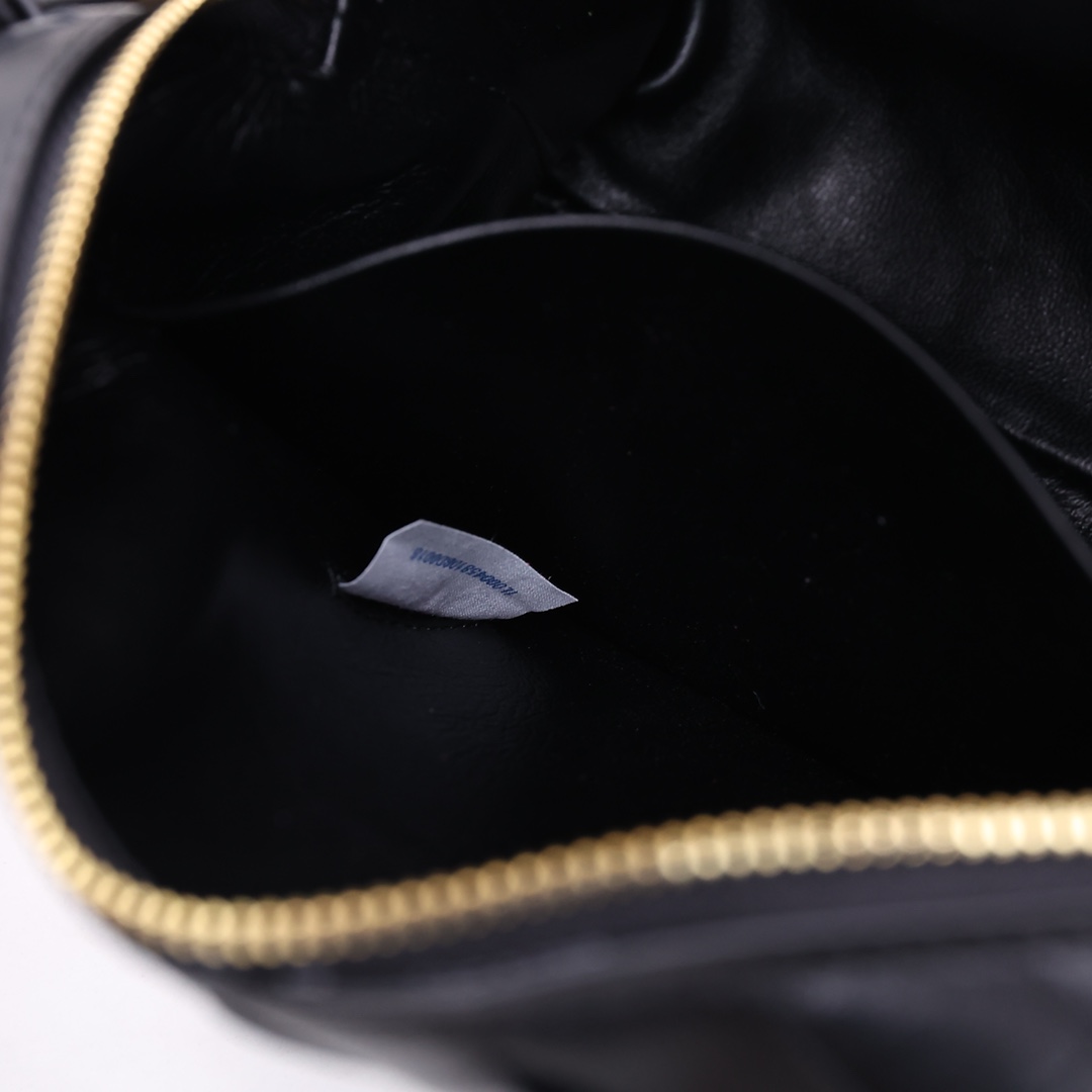 Bottega Veneta Small Loop Camera Bag - FashionPlug