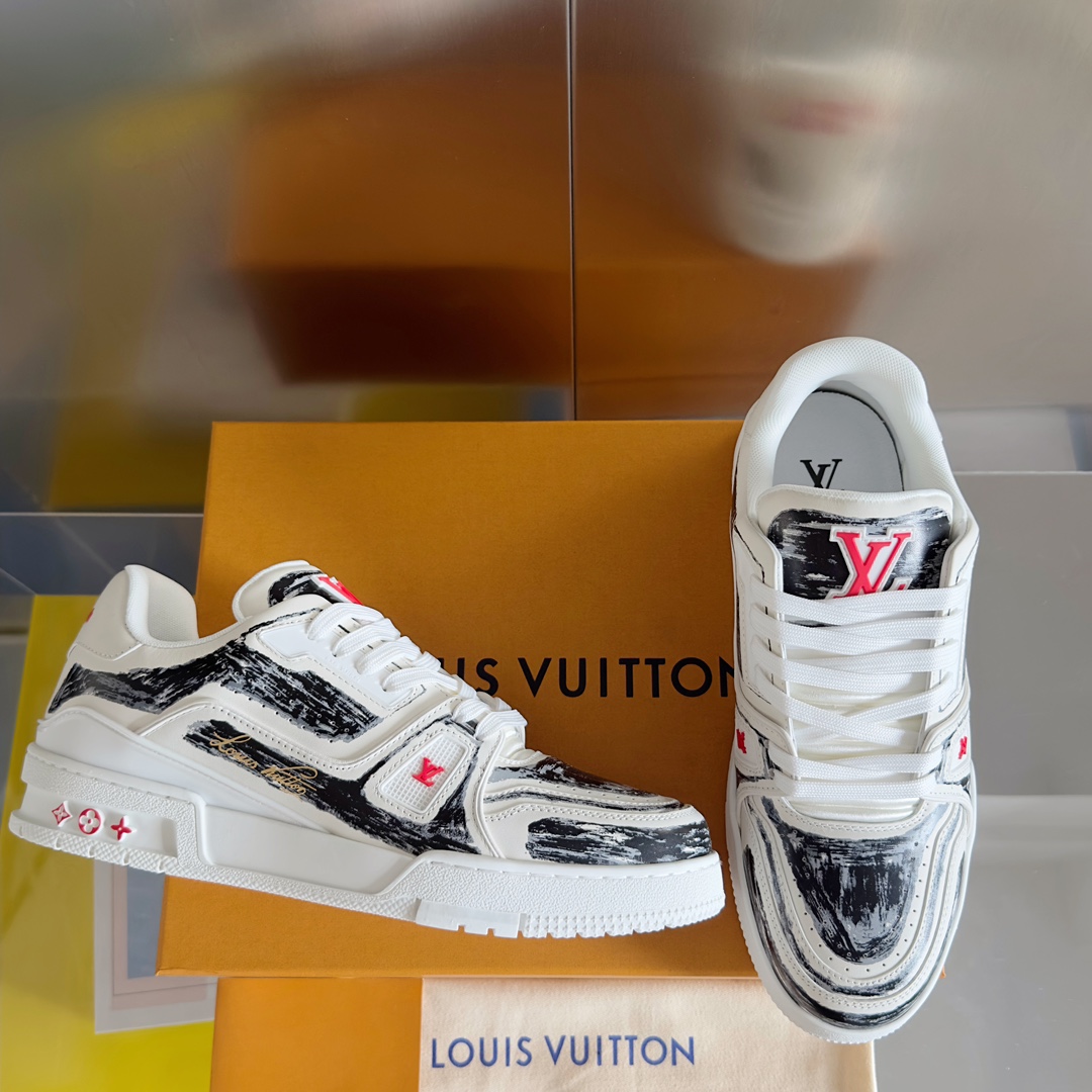 Louis Vuitton LV Trainer Sneaker    1ABLWJ - FashionPlug