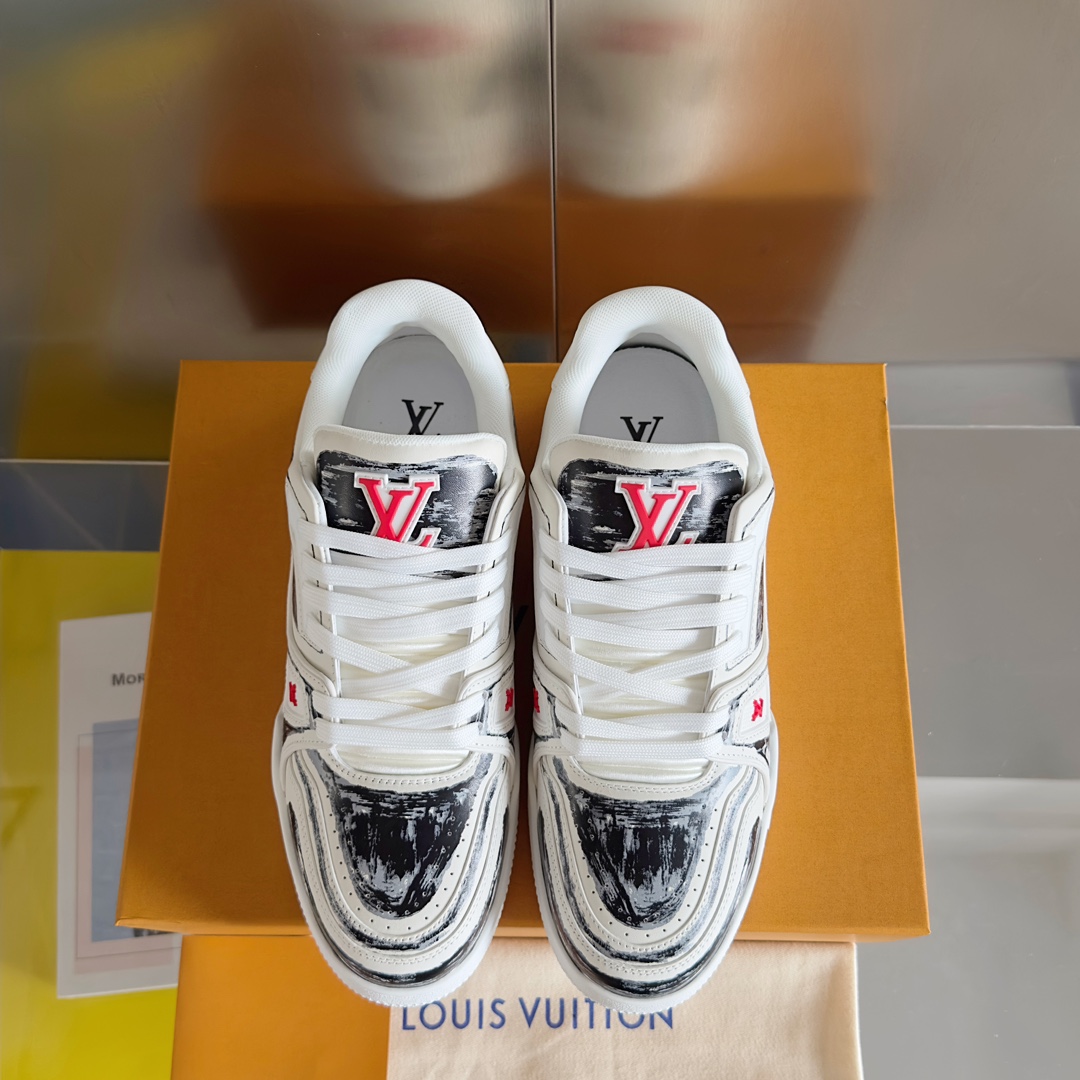 Louis Vuitton LV Trainer Sneaker    1ABLWJ - FashionPlug