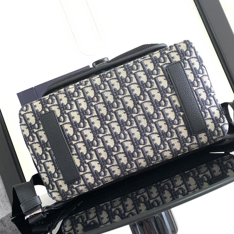 Dior 8 Backpack - FashionPlug
