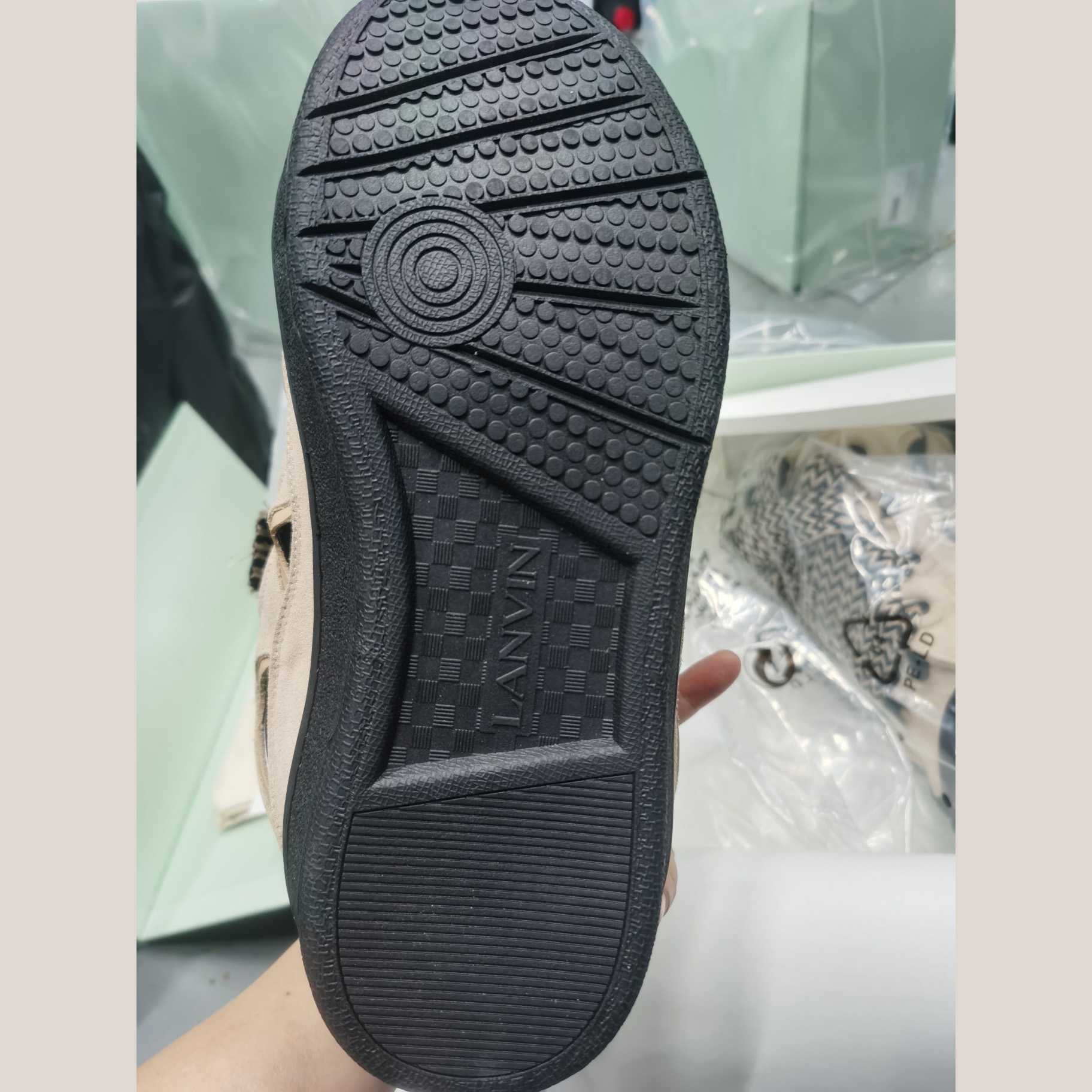 Lanvin Curb Sneakers - FashionPlug