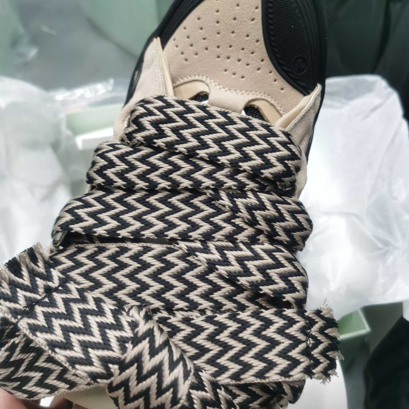 Lanvin Curb Sneakers - FashionPlug