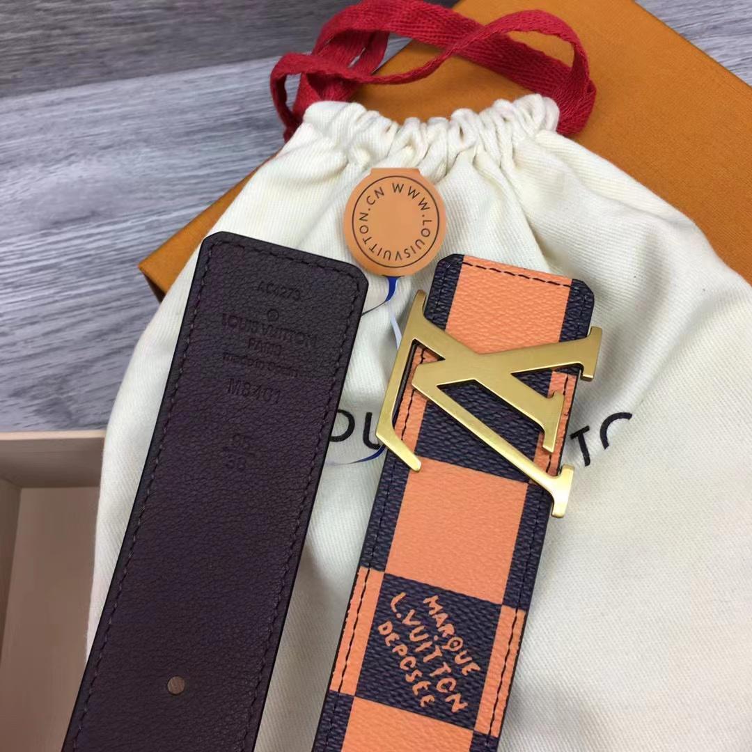 Louis Vuitton LV Initiales 40mm Reversible Belt     M8461U - FashionPlug
