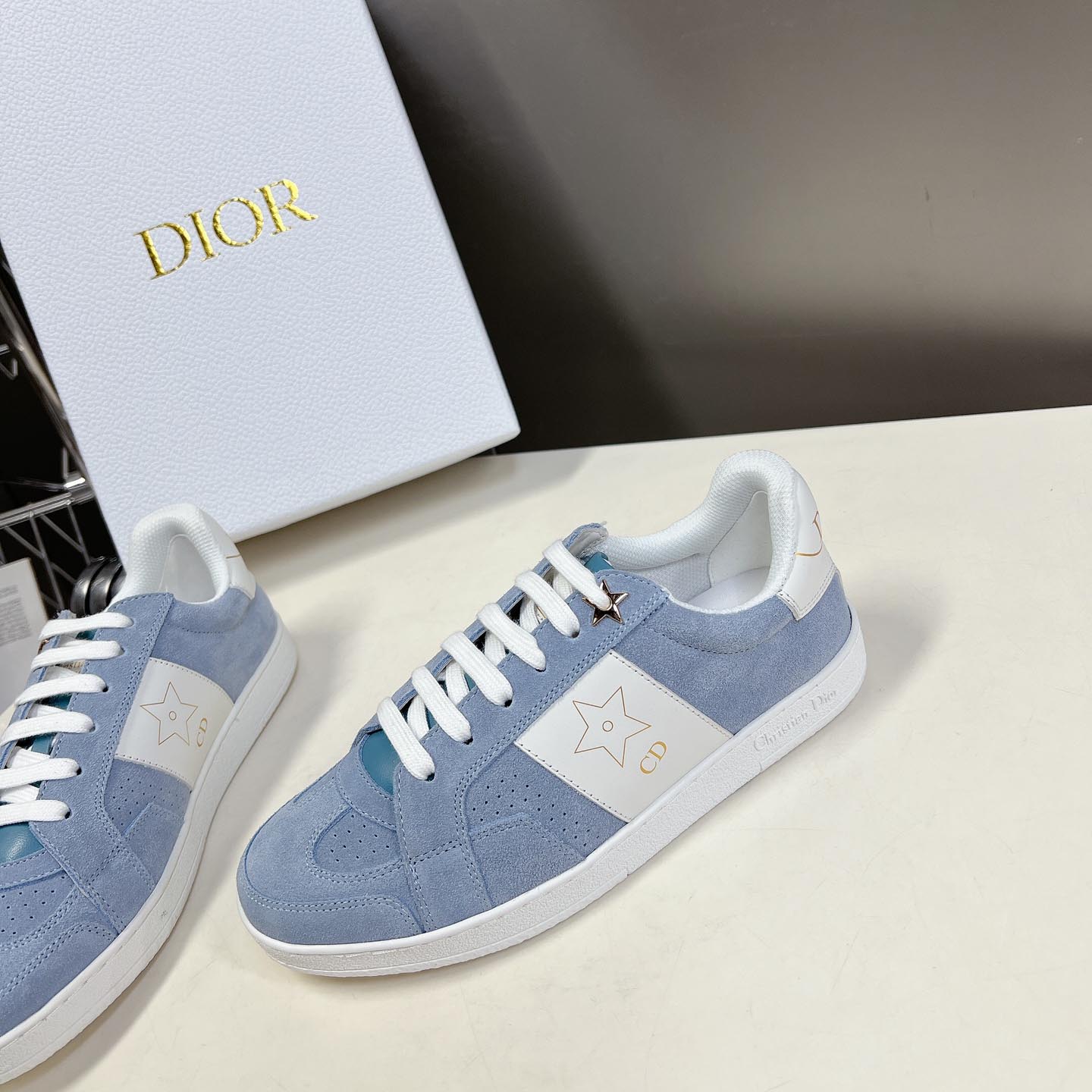 Dior Star Sneaker  - FashionPlug