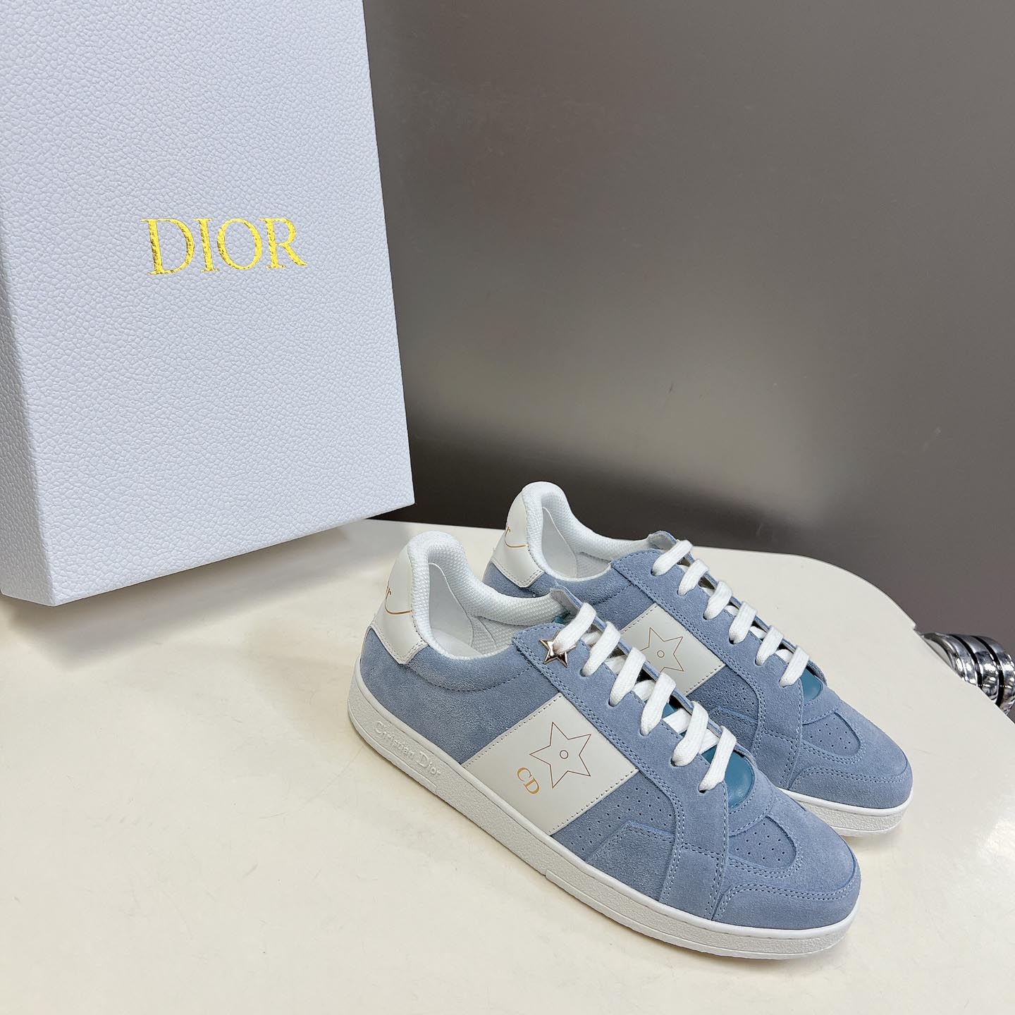 Dior Star Sneaker  - FashionPlug
