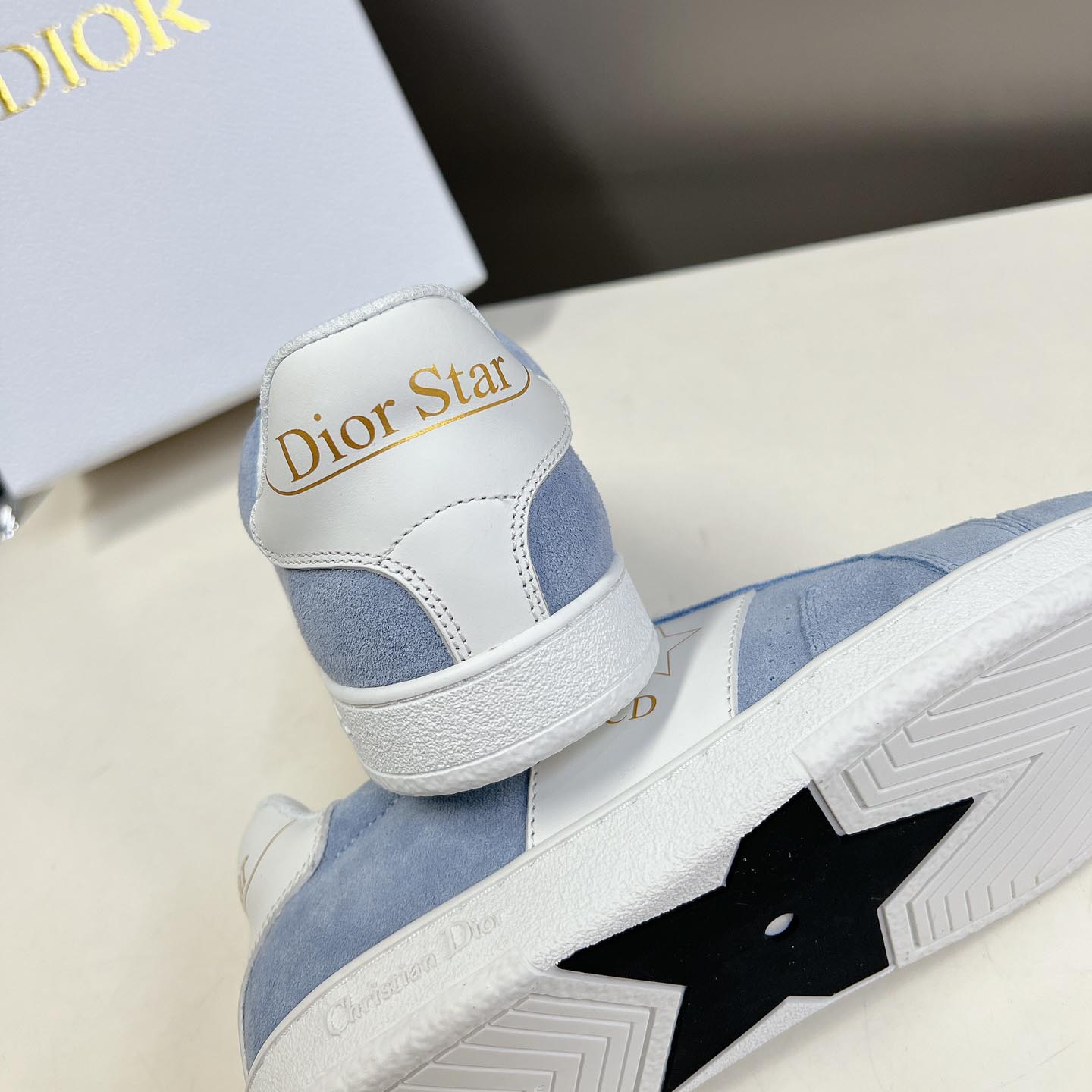 Dior Star Sneaker  - FashionPlug