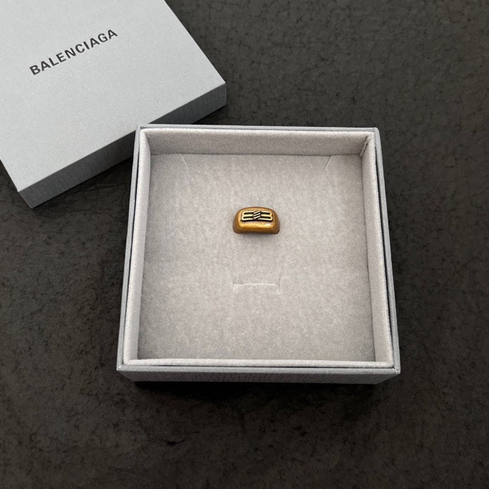 Balenciaga Icon Signet Ring  - FashionPlug