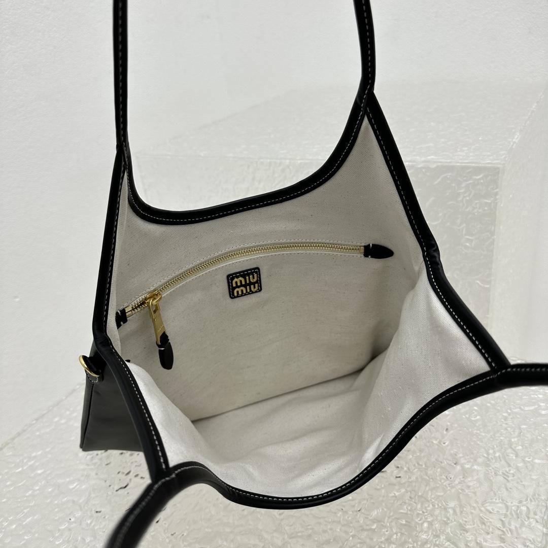 Miu Miu IVY Leather Bag - FashionPlug