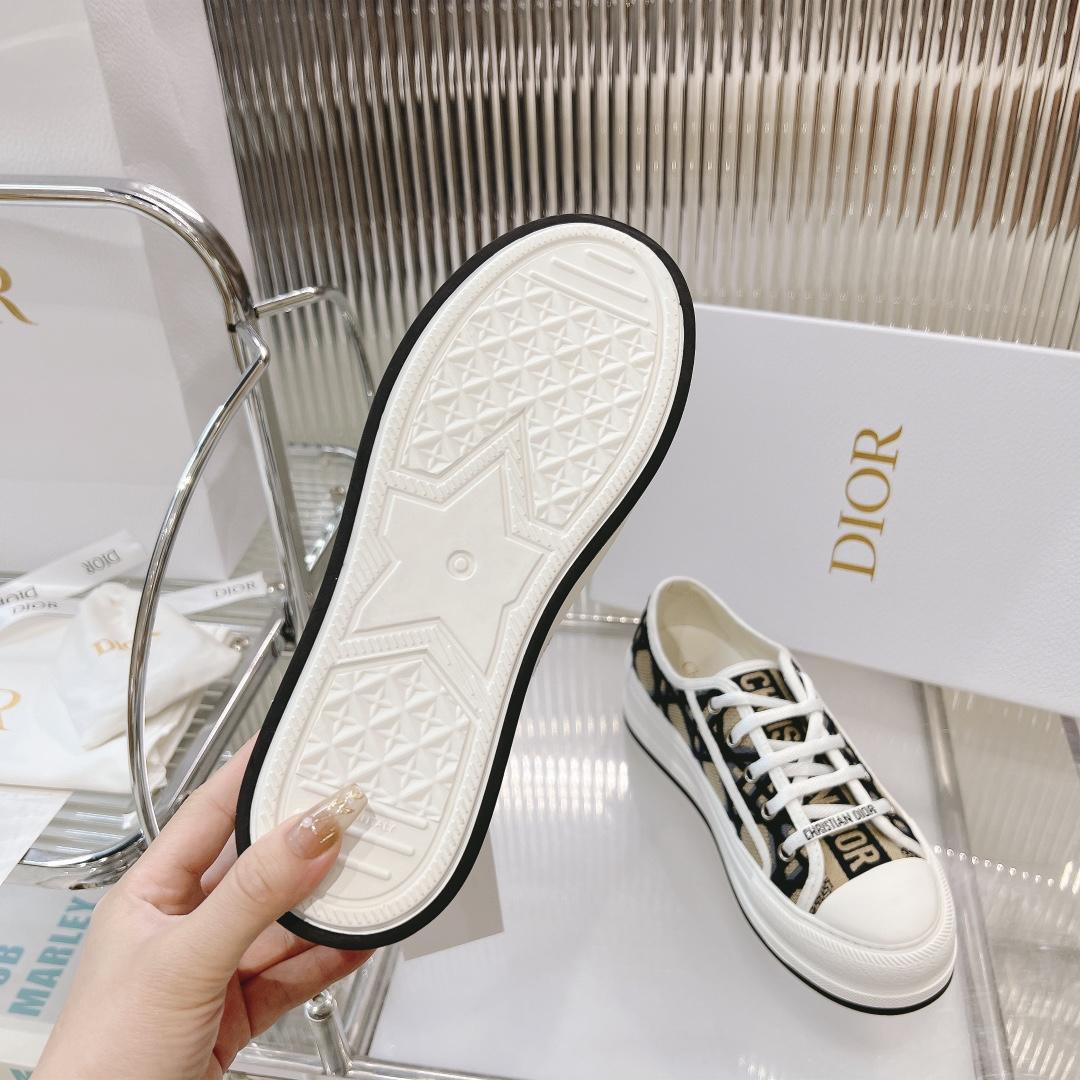 Dior Walk'n'Dior Platform Sneaker - FashionPlug