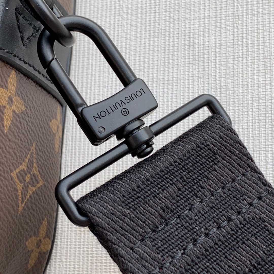 Louis Vuitton S Lock Messenger    M45806 - FashionPlug
