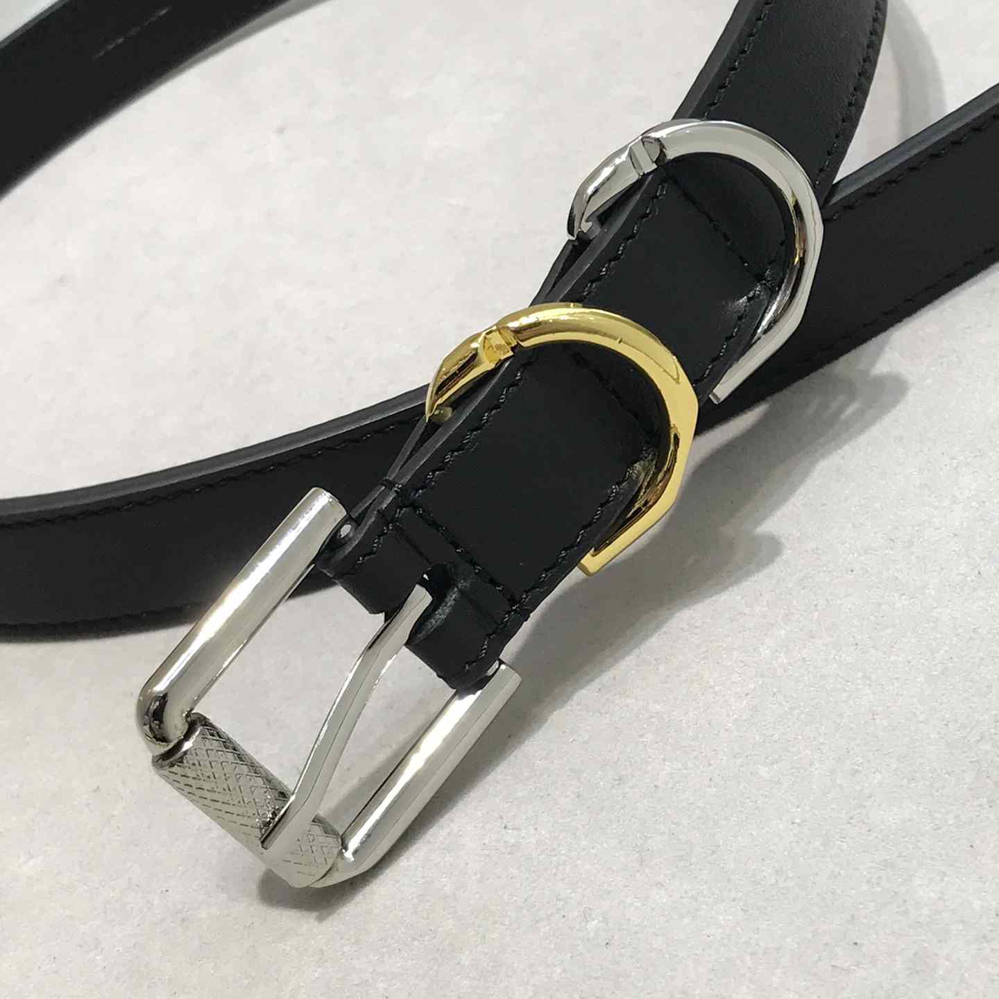 Givenchy Voyou Belt In Leather - FashionPlug