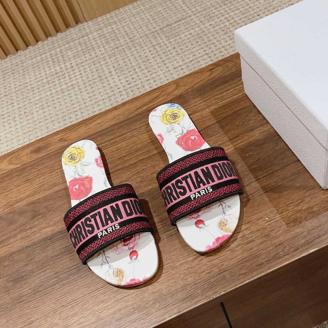 Dior Dway Slide - FashionPlug