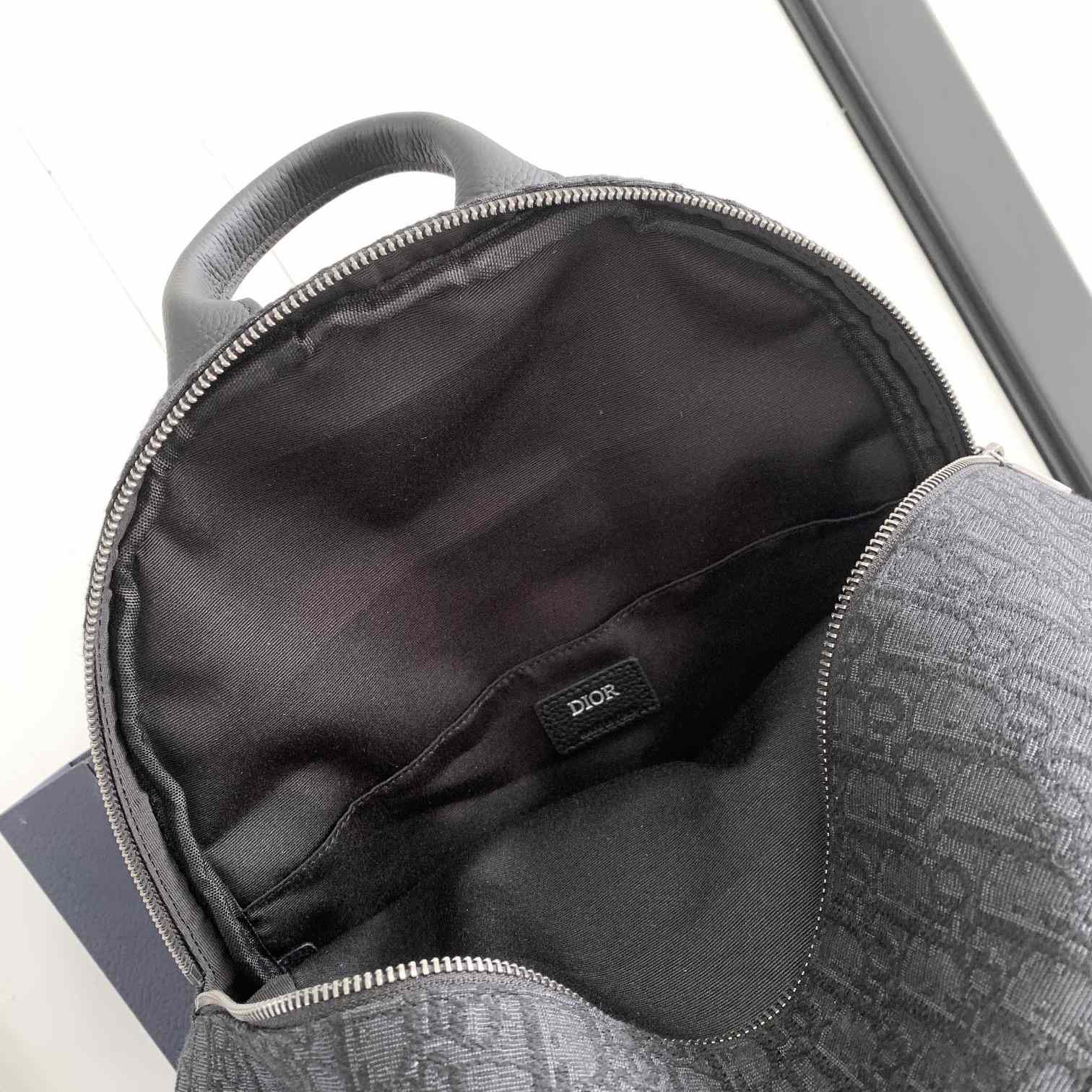 Dior 8 Backpack - FashionPlug