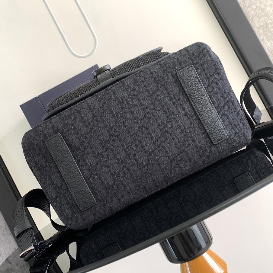 Dior 8 Backpack - FashionPlug