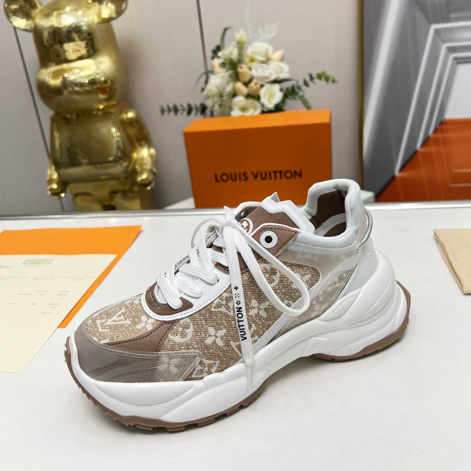 Louis Vuitton Monogram Sneaker            - FashionPlug