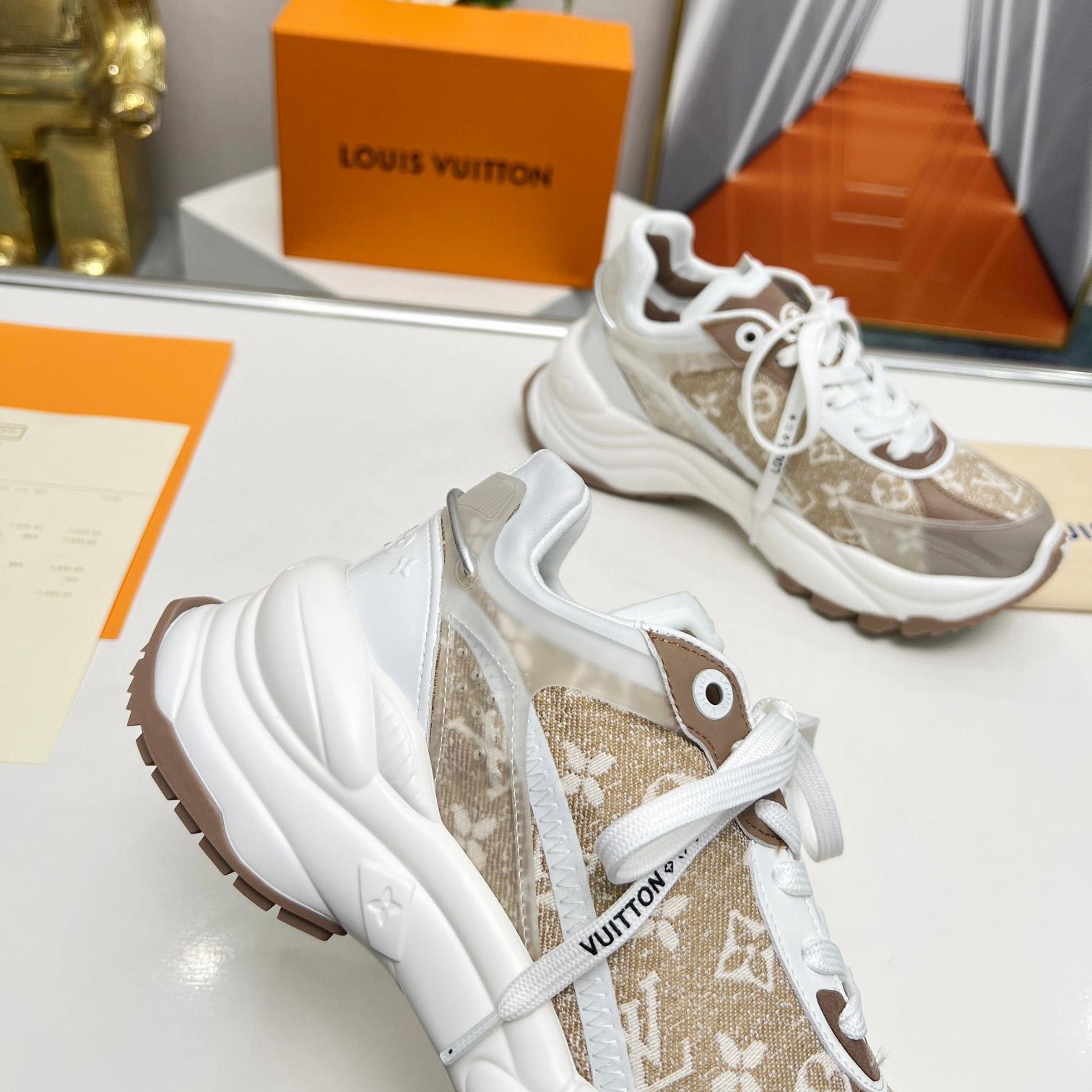 Louis Vuitton Monogram Sneaker            - FashionPlug