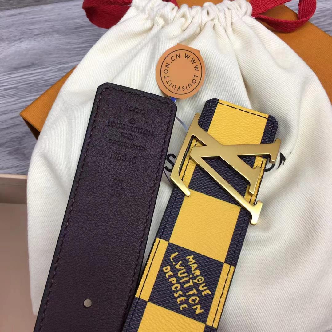 Louis Vuitton LV Initiales 40mm Reversible Belt     M8546U - FashionPlug