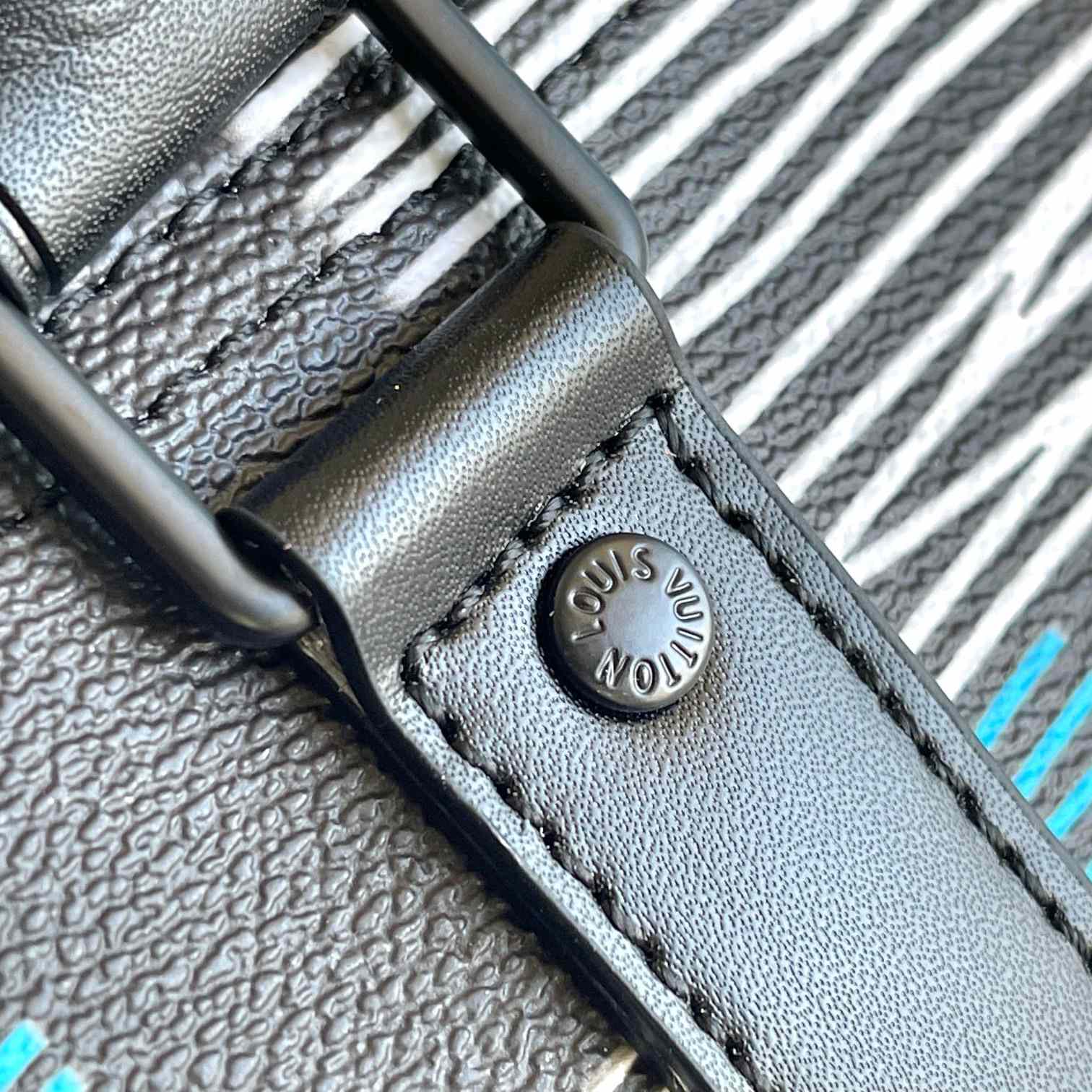 Louis Vuitton Keepall Bandoulière 50   M23771 - FashionPlug