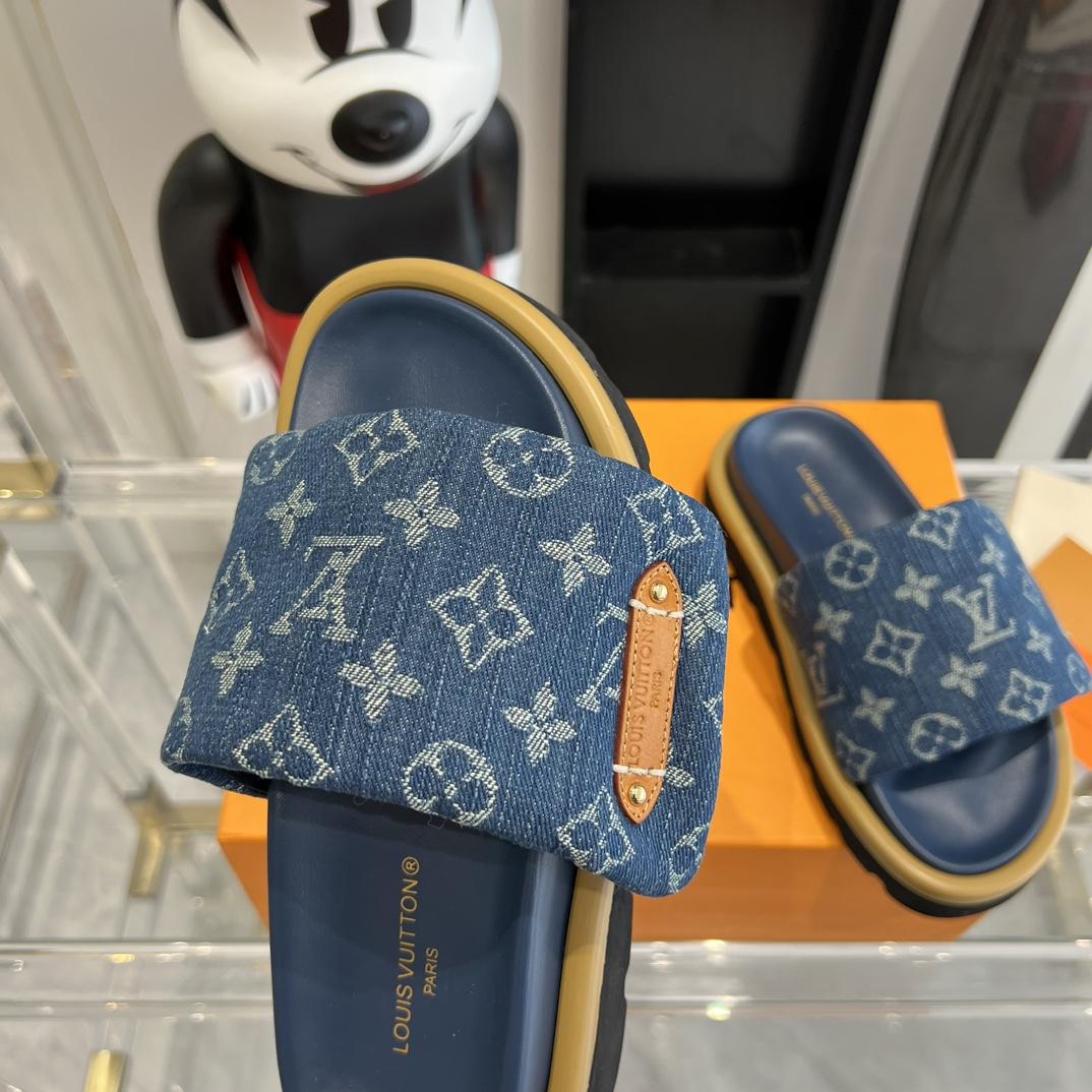Louis Vuitton Pool Pillow Flat Comfort Mule    - FashionPlug
