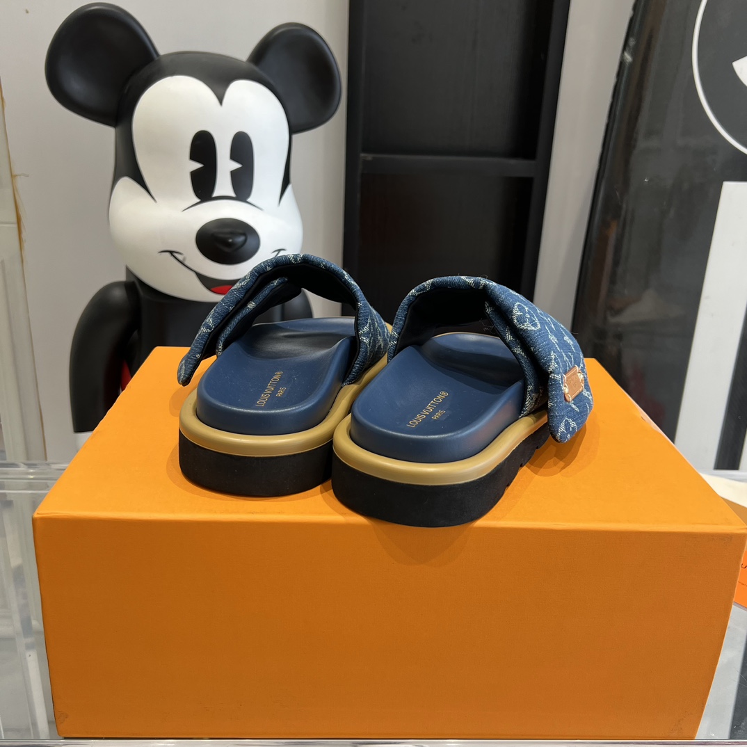 Louis Vuitton Pool Pillow Flat Comfort Mule    - FashionPlug
