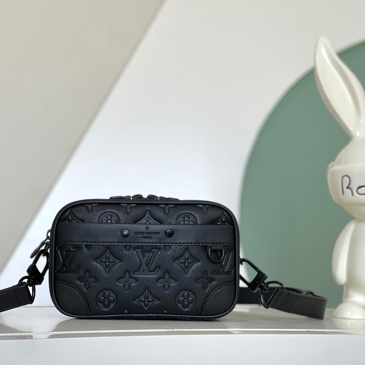 Louis Vuitton Alpha Wearable Wallet     M82544 - FashionPlug