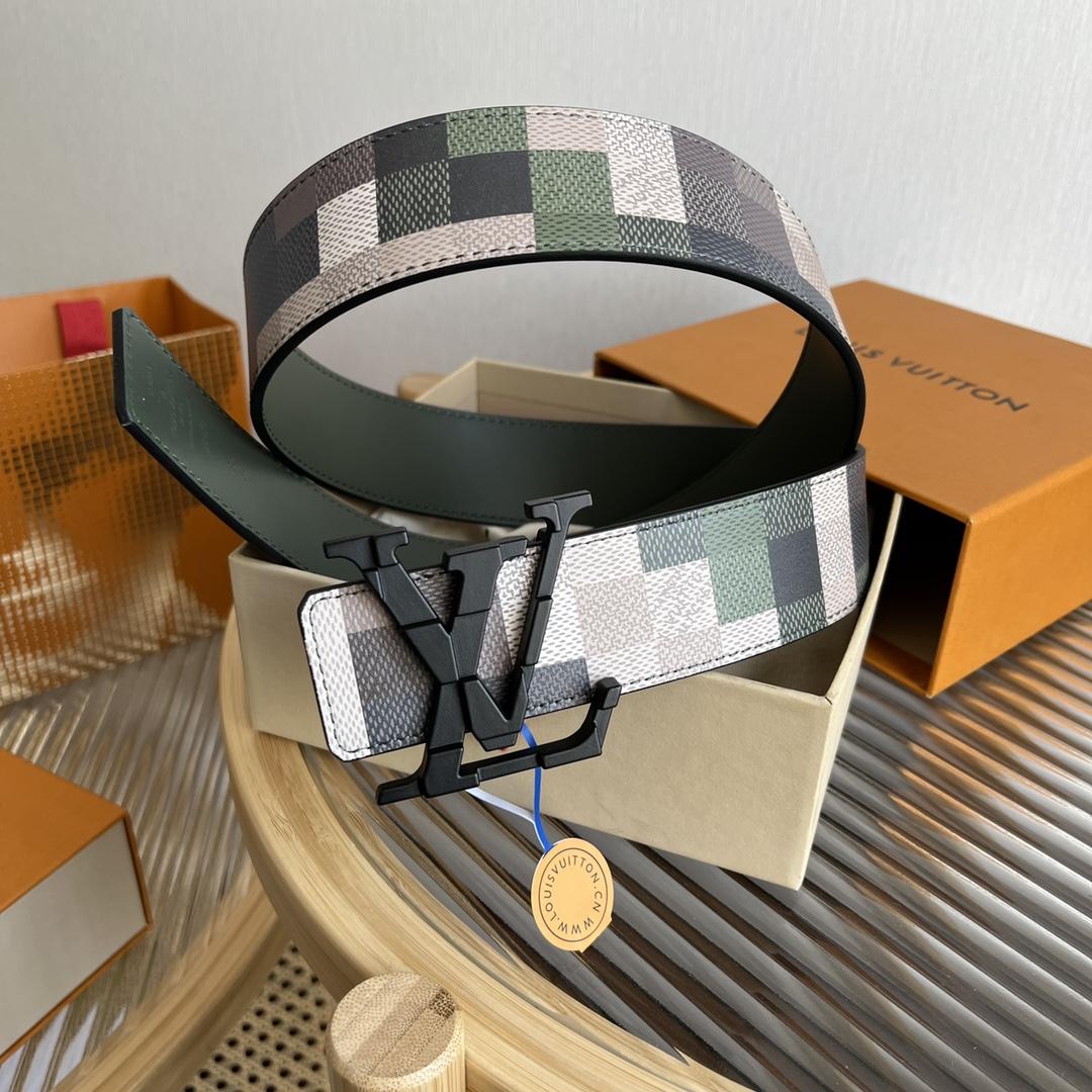 Louis Vuitton LV Mega Pixel 40mm Reversible Belt - FashionPlug