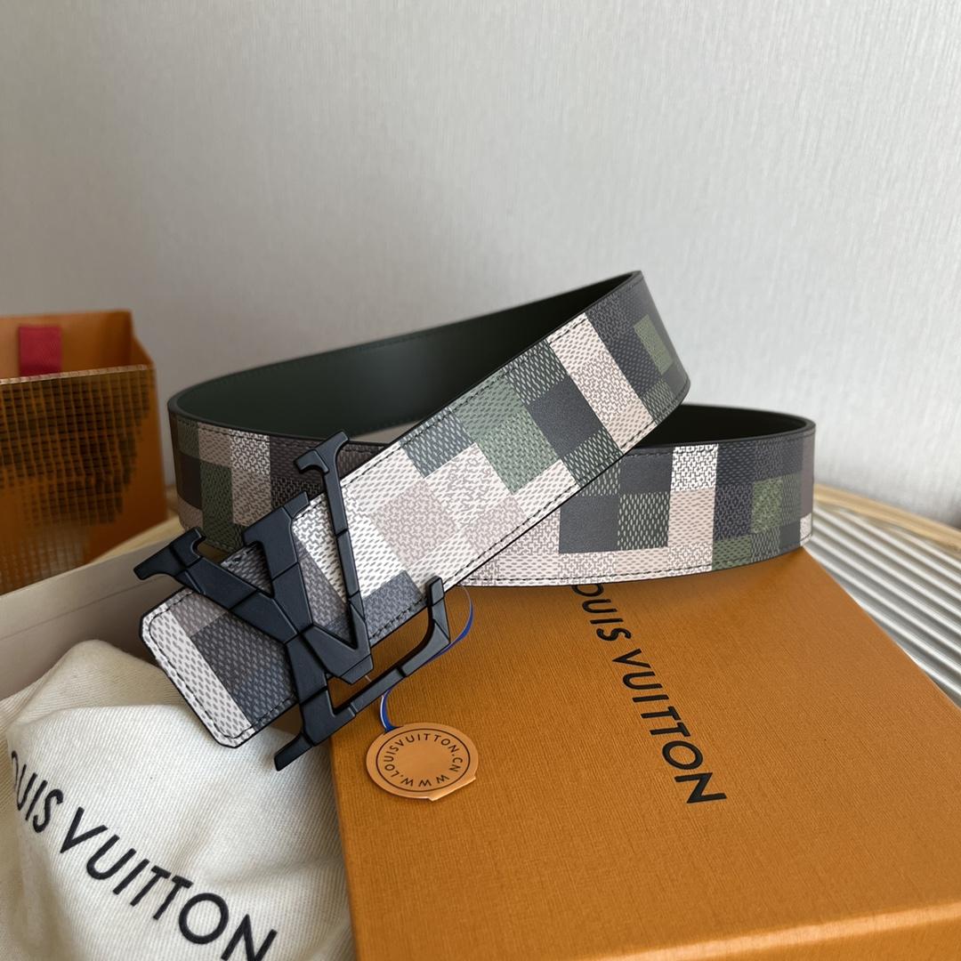 Louis Vuitton LV Mega Pixel 40mm Reversible Belt - FashionPlug
