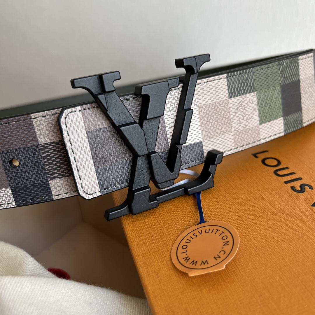 Louis Vuitton LV Mega Pixel 40mm Reversible Belt - FashionPlug