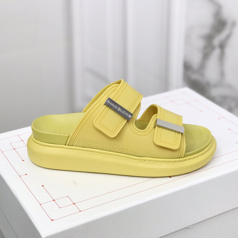 Alexander Mqueen Women's Hybrid Slide In Anise/Silver - FashionPlug
